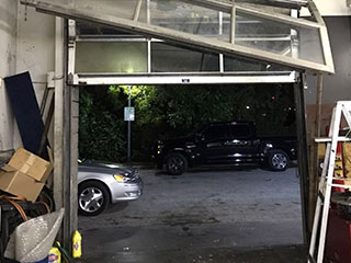 Prevent A Garage Door Accident | Garage Door Repair Winter Springs, FL Prevent A Garage Door Accident | Garage Door Repair Winter Springs, FL